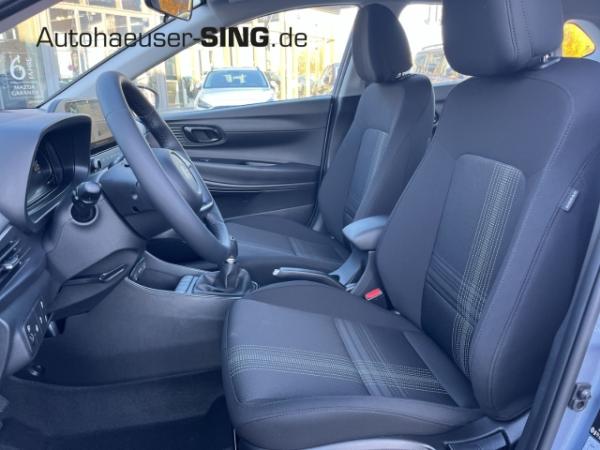 Hyundai i20 Kamera Navi Spurhalte Tempo SHZ LHZ CarPlay