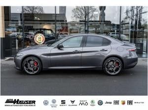 Alfa Romeo Giulia Veloce 2.0 Turbo AT8 Q4 PREMIUM TECHNOLOGIE HARMAN KARDON