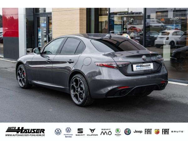 Alfa Romeo Giulia Veloce 2.0 Turbo AT8 Q4 PREMIUM TECHNOLOGIE HARMAN KARDON