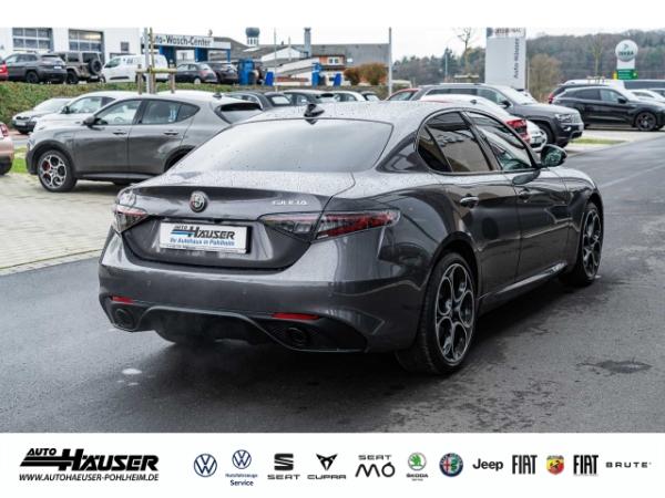 Alfa Romeo Giulia Veloce 2.0 Turbo AT8 Q4 PREMIUM TECHNOLOGIE HARMAN KARDON