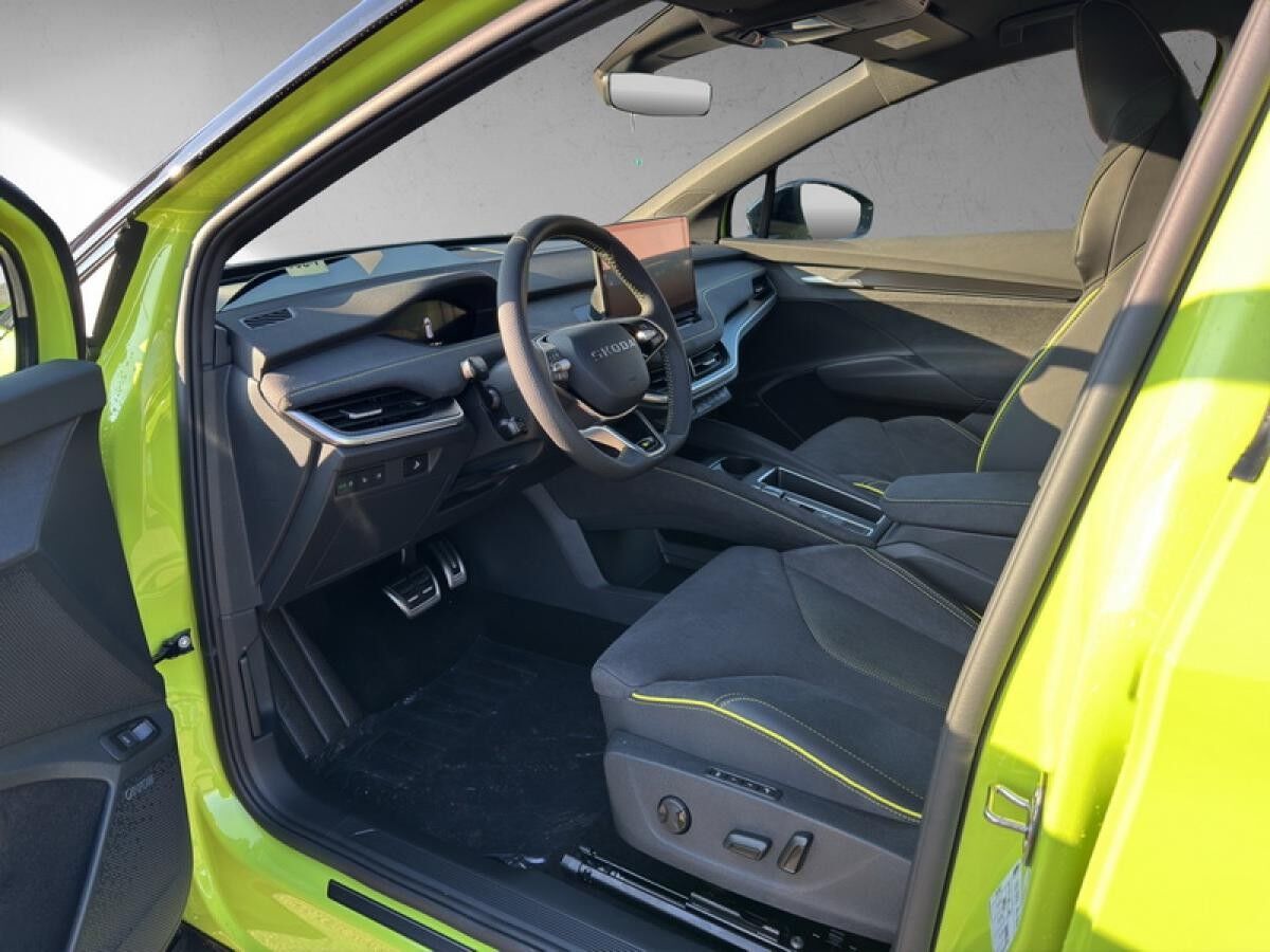 Skoda Elroq RS Lagerfahrzeug mit AHZV / MAXX- Paket