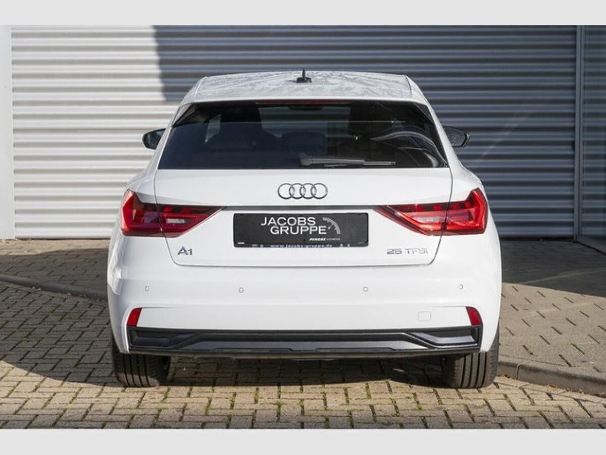 Audi A1 *BlackFriday* Sportback advanced 25 TFSI S-tronic CarPlay*LED*SHZ*PDC