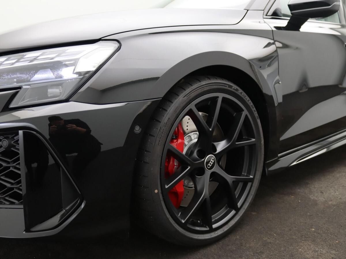 Audi RS3 RS 3 Sportback quattro | Pano,SONOS,Vmax280