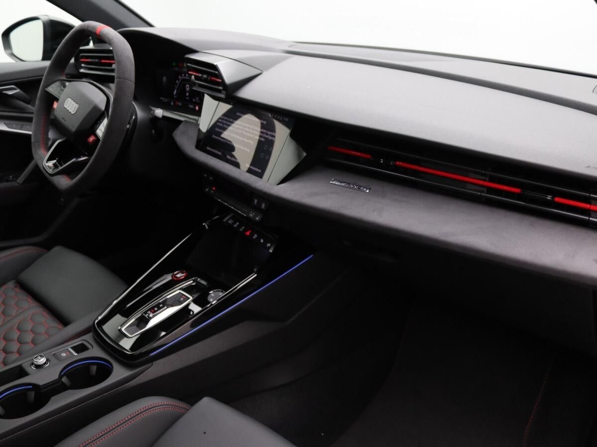 Audi RS3 RS 3 Sportback quattro | Pano,SONOS,Vmax280