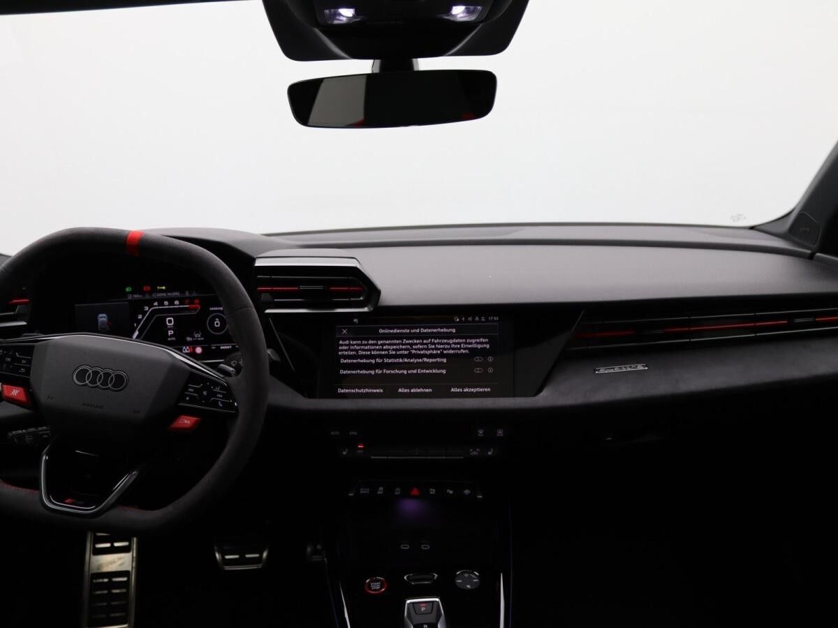 Audi RS3 RS 3 Sportback quattro | Pano,SONOS,Vmax280