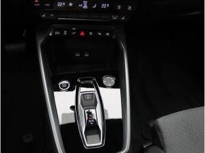 Audi A3 Sportback S-line TFSI e | RKamera,ACC,Navi