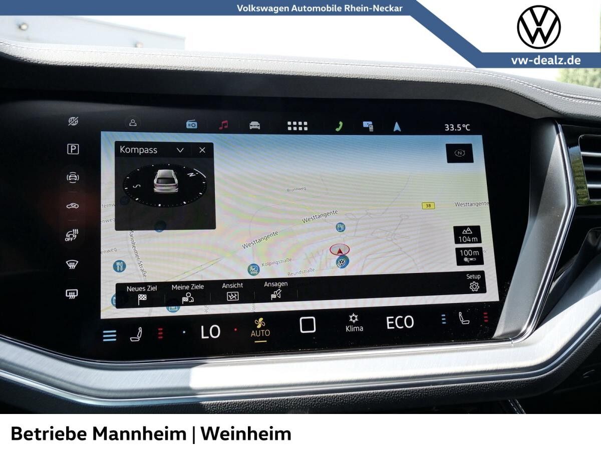 Volkswagen Touareg R-Line 3.0 V6 TDI SCR 4MOTION AHK Pano