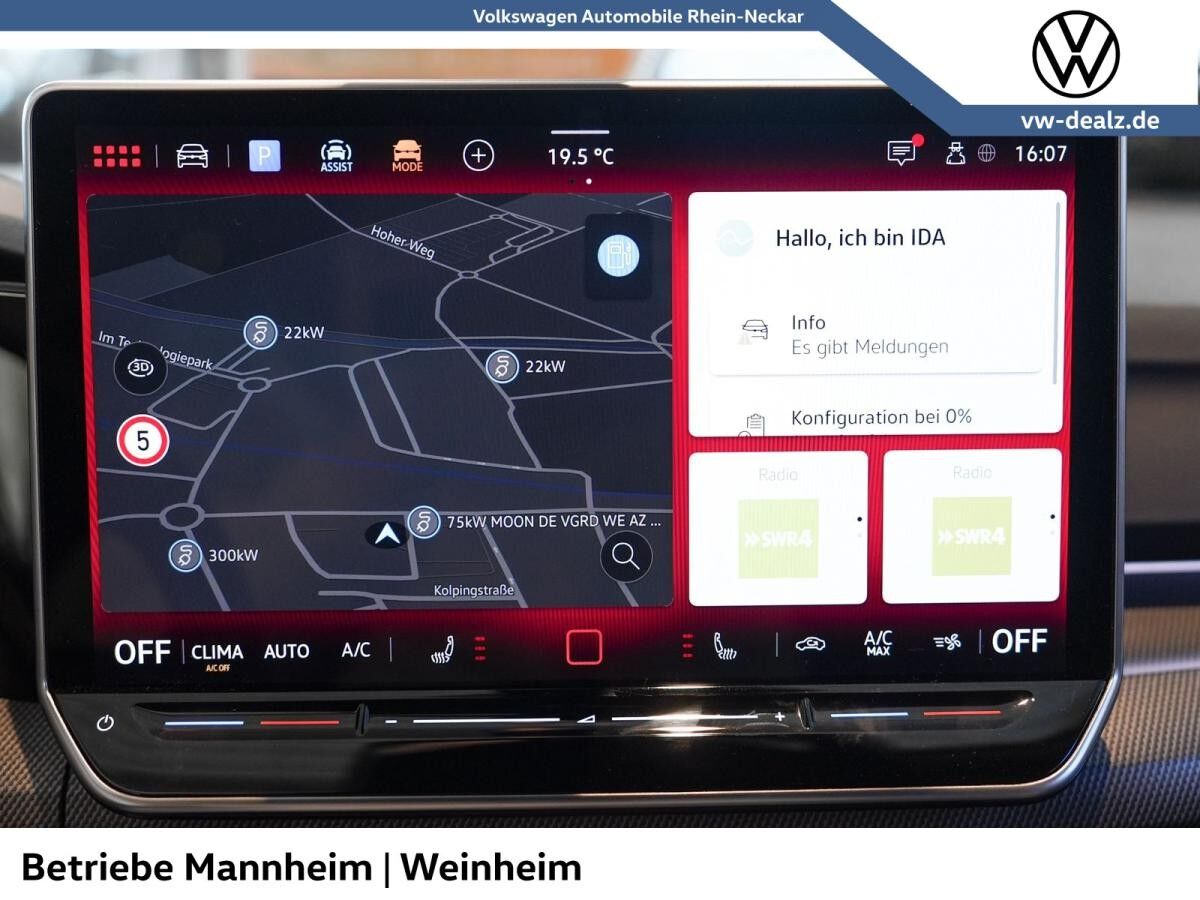 Volkswagen Golf GTI 2,0 l TSI DSG NAVI HeadUp ALU 19" LED Volkswagen Golf GTI 2,0 l TSI DSG NAVI HeadUp ALU 19" LED