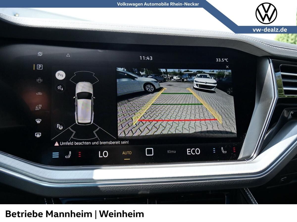 Volkswagen Touareg R-Line 3.0 V6 TDI SCR 4MOTION AHK Pano