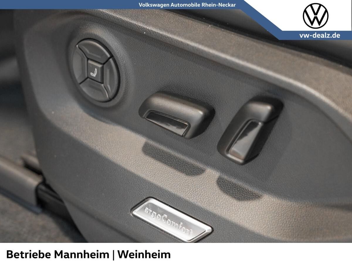 Volkswagen Touareg R 3.0 V6 eHybrid OPF 4MOTION Tiptronic