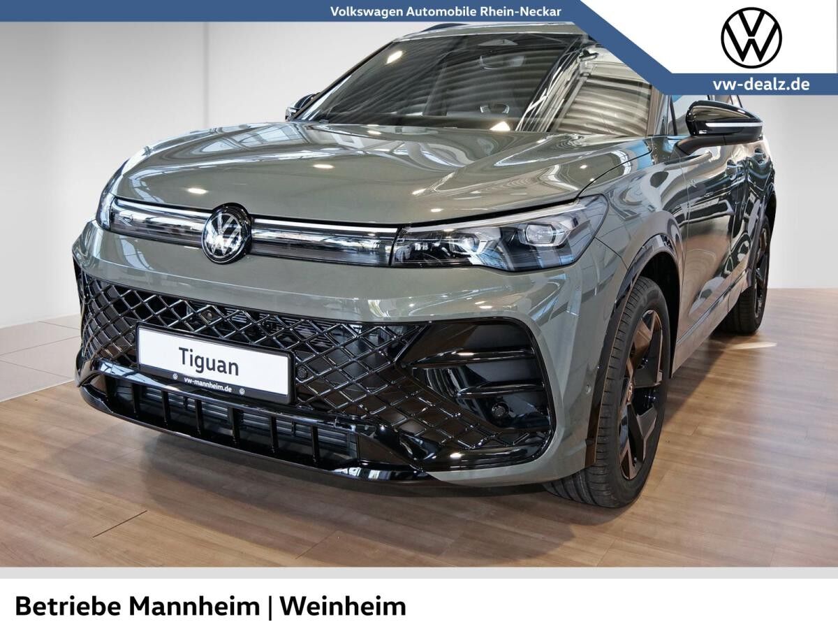 Volkswagen Tiguan R-Line 2.0 TSI 4MOTION DSG NAVI LED DAB Volkswagen Tiguan R-Line 2.0 TSI 4MOTION DSG NAVI LED DAB