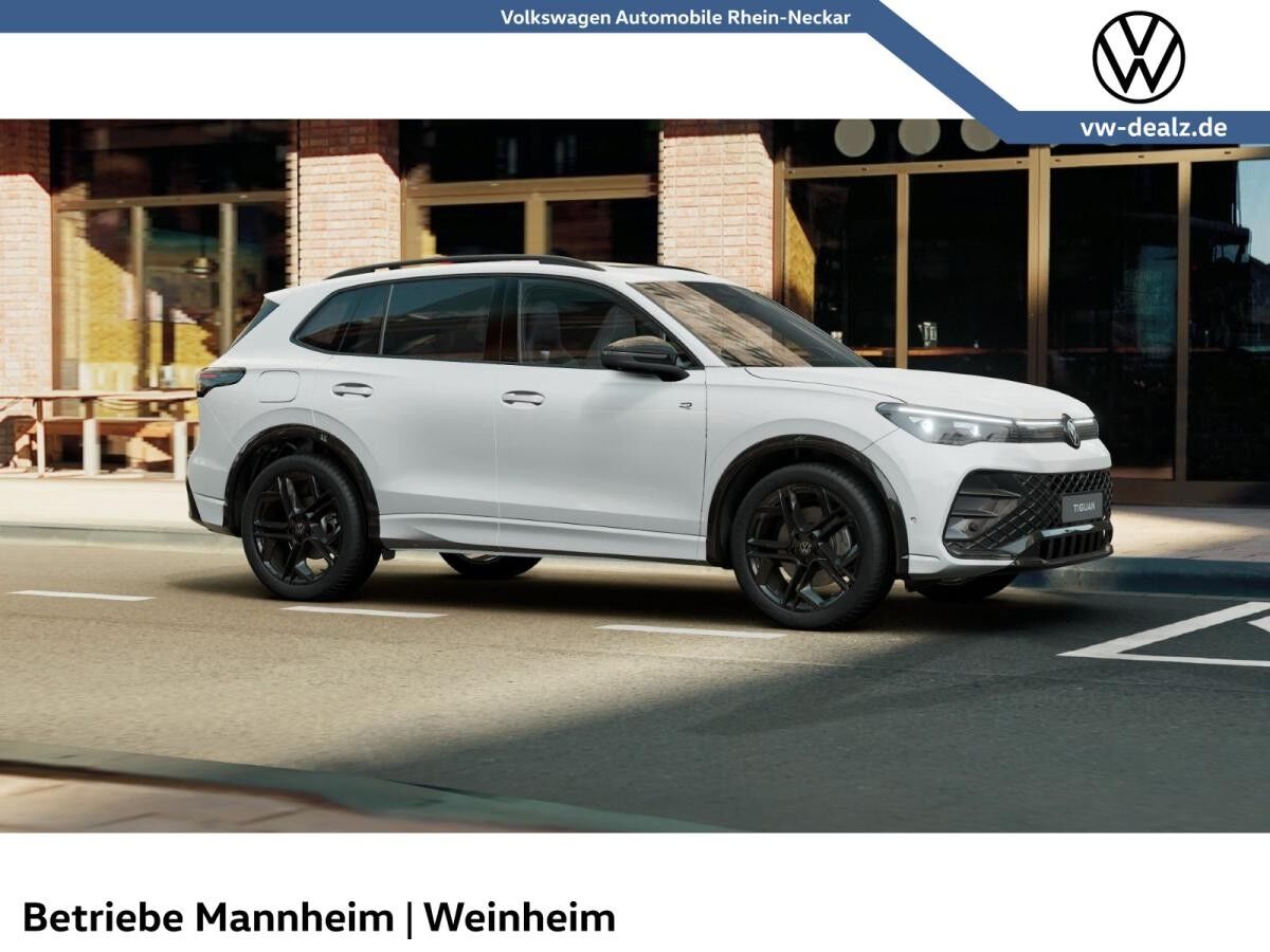 Volkswagen Tiguan R-Line 2.0 TDI 4MOTION DSG AHK NAVI Pano