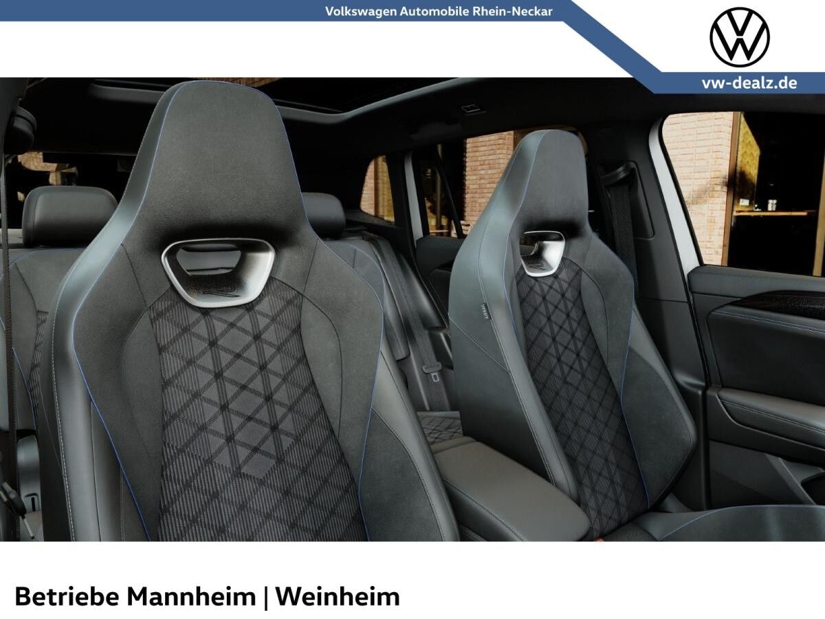 Volkswagen Tiguan R-Line 2.0 TDI 4MOTION DSG AHK NAVI Pano