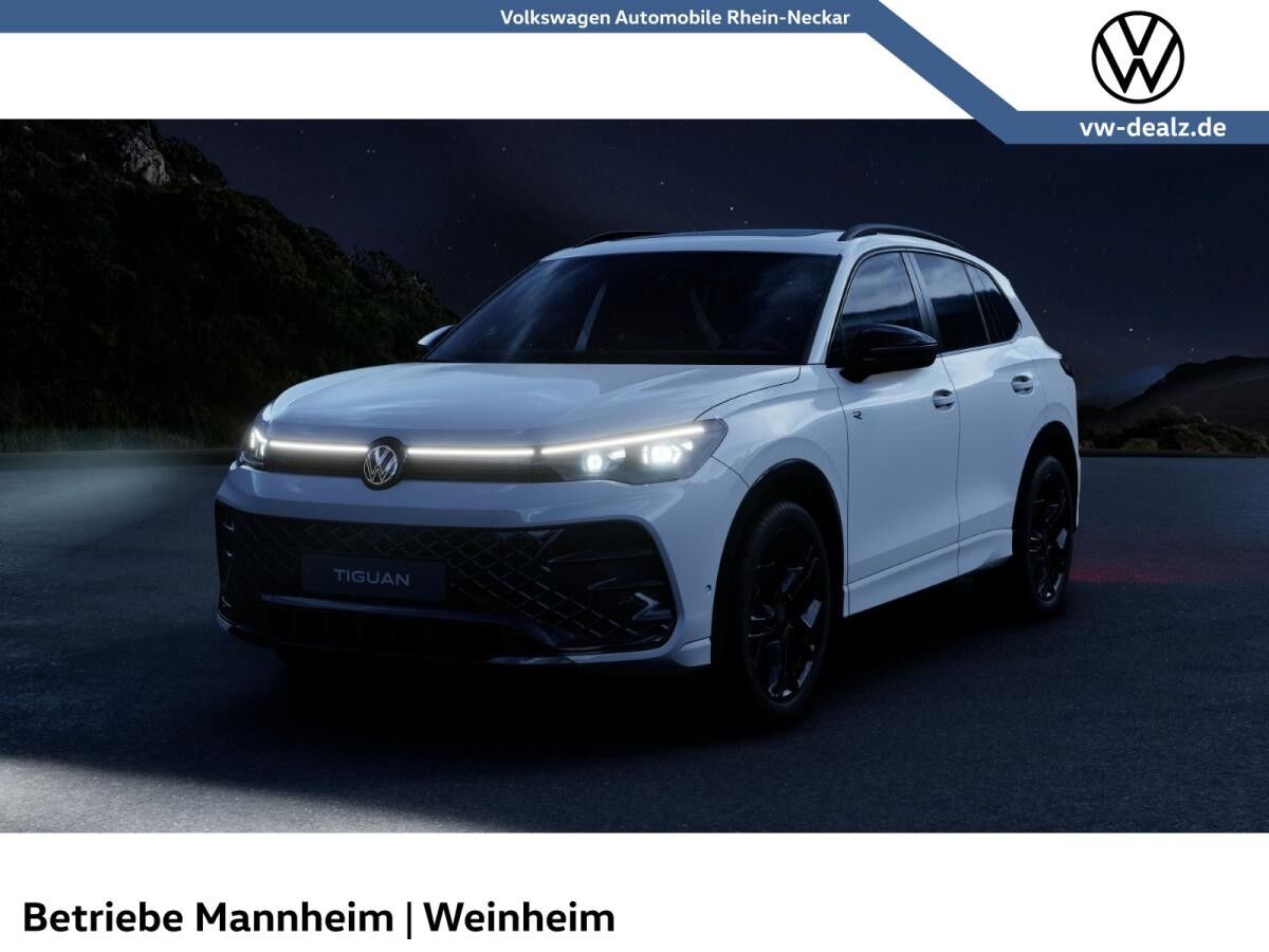 Volkswagen Tiguan R-Line 2.0 TDI 4MOTION DSG AHK NAVI Pano