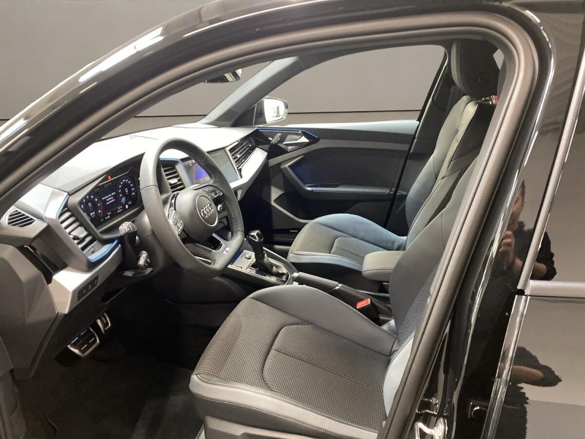 Audi A1 Sportback 35 1.5 TFSI S-Line S-line ***SOFORT VERFÜGBAR***