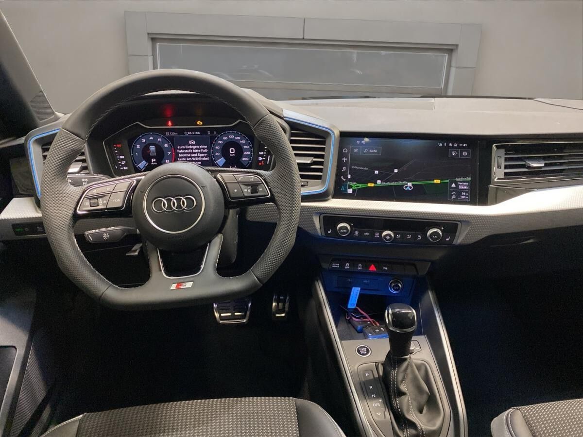 Audi A1 Sportback 35 1.5 TFSI S-Line S-line ***SOFORT VERFÜGBAR***