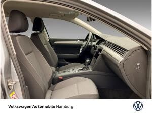 Volkswagen Passat Variant 1.5 TSI DSG Conceptline PDC Navi