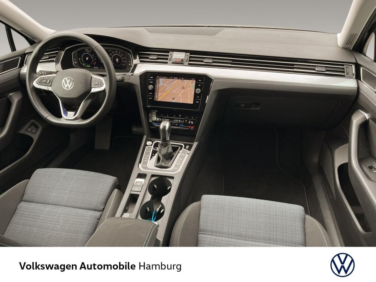 Volkswagen Passat Variant GTE 1.4 TSI DSG Sitzheizung PDC