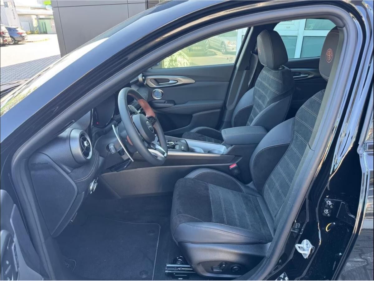 Alfa Romeo Tonale 1.5 VGT Hybrid 118kW DCT INTENSA Abholung Mannheim