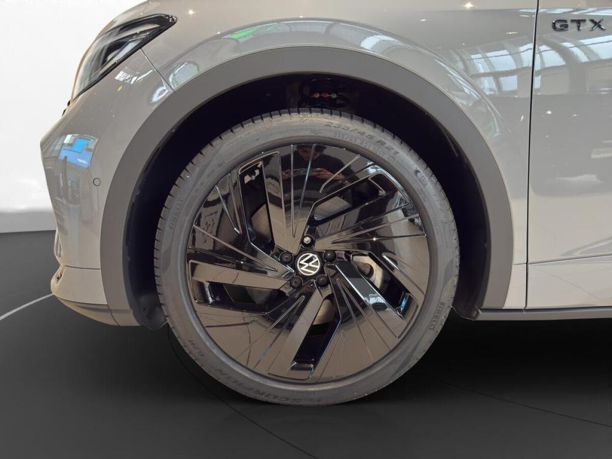 Volkswagen ID.5 4MOTION GTX | AHK | NAVI | DCC | LED-MATRIX