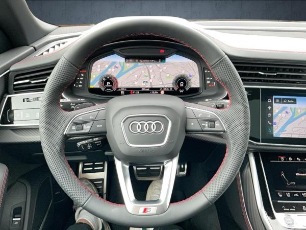 Audi Q8 SUV S line business TDI qu tiptr. PANO 23 HUD