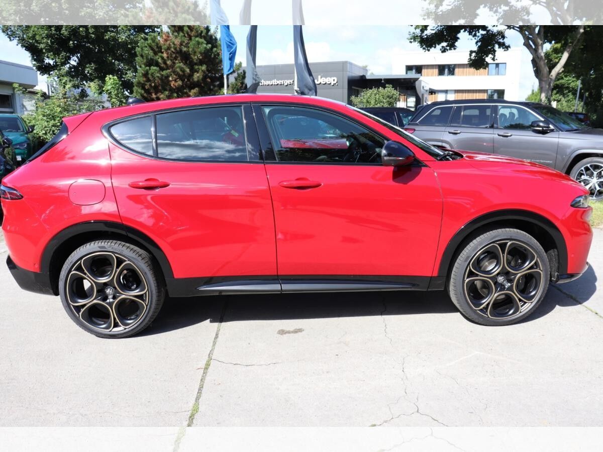 Alfa Romeo Tonale Intensa VOLLAUSSTATTUNG. **SOFORT VERFÜGBAR**!!