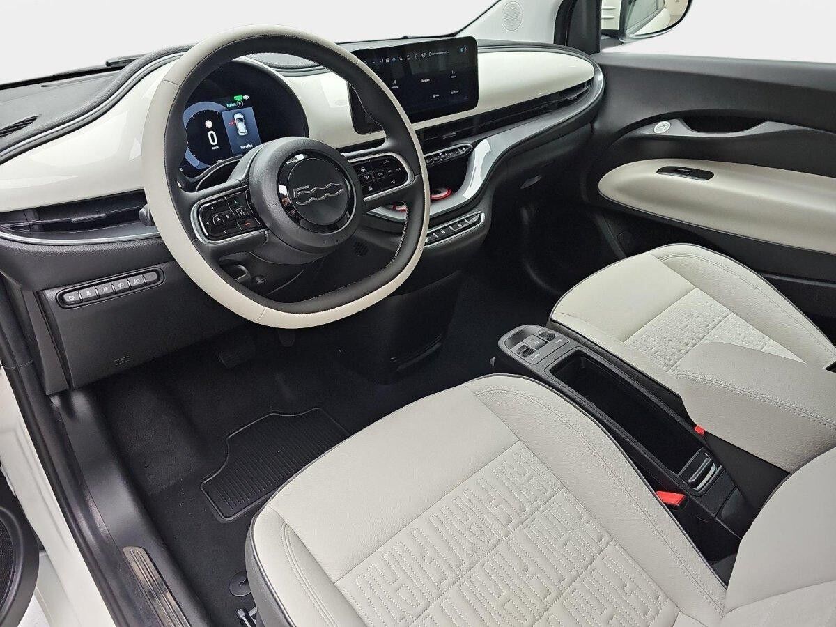 Fiat 500C ELEKTRO 42 KWH LA PRIMA MJ25