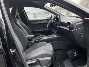 Cupra Leon Sportstourer VZ 1.5 e-HYBRID DSG Matrix