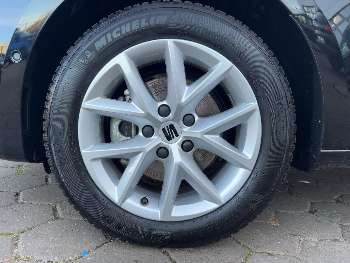 Seat Leon Sportstourer 1.5 eTSI Road Edition DSG Virtual