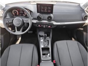 Audi Q2 35 TFSI advanced S tronic Virtual LED PDC