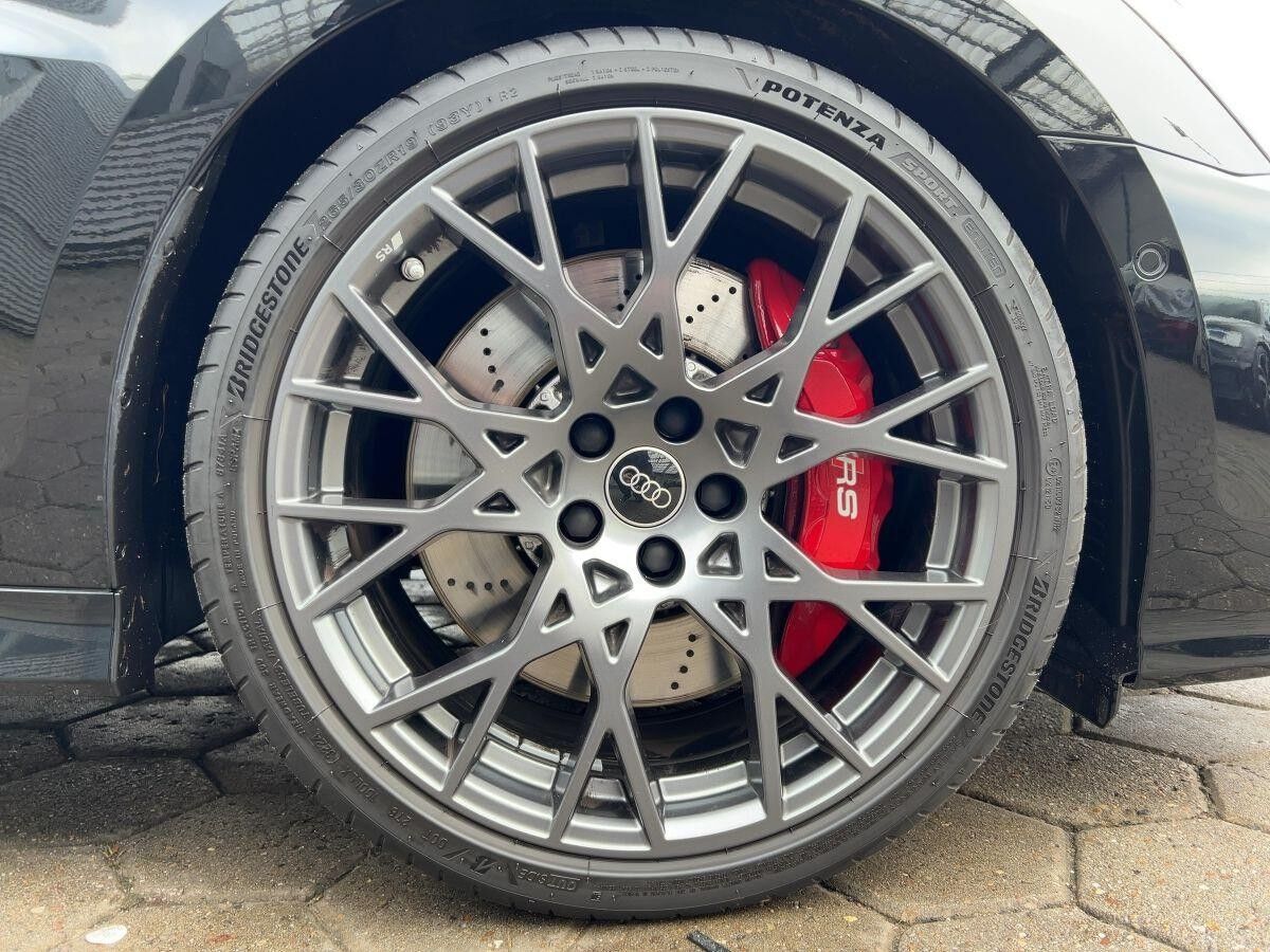 Audi RS3 Sportback quattro S tronic Navi Pano Sportabgas