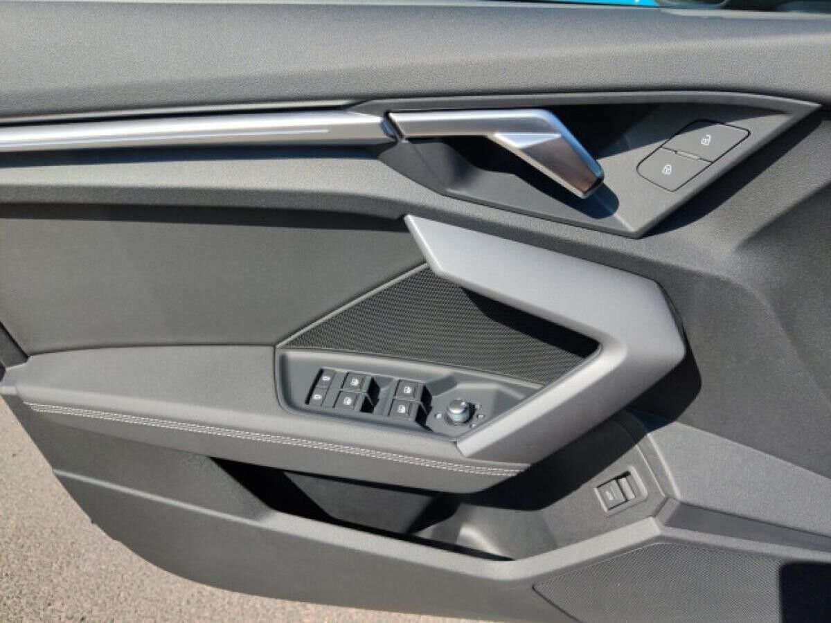 Audi S3 Sportback TFSI S tro*LED*Virtual*Navi+*S-Sitze*Leder*