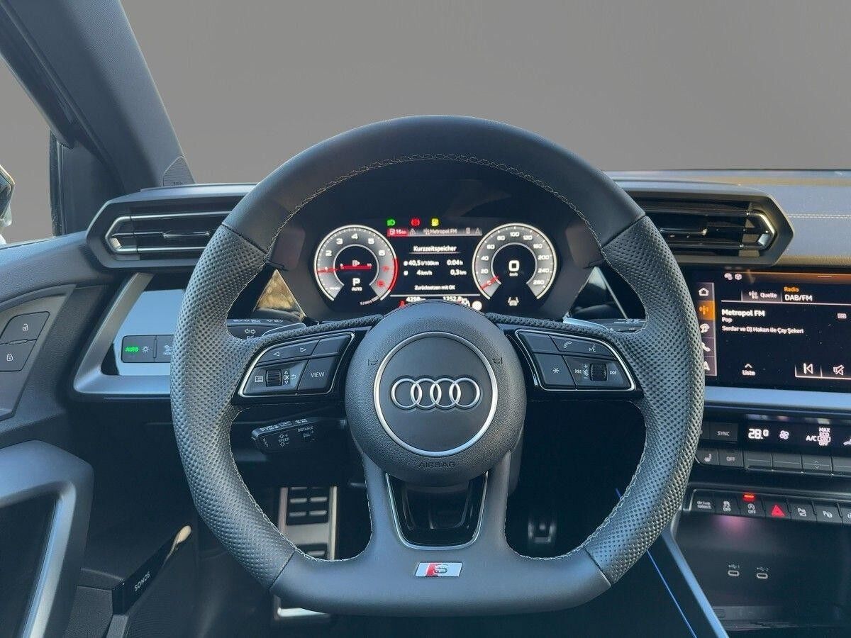 Audi A3 Sportback 35 TFSI S line S tronic Nav ACC B&O