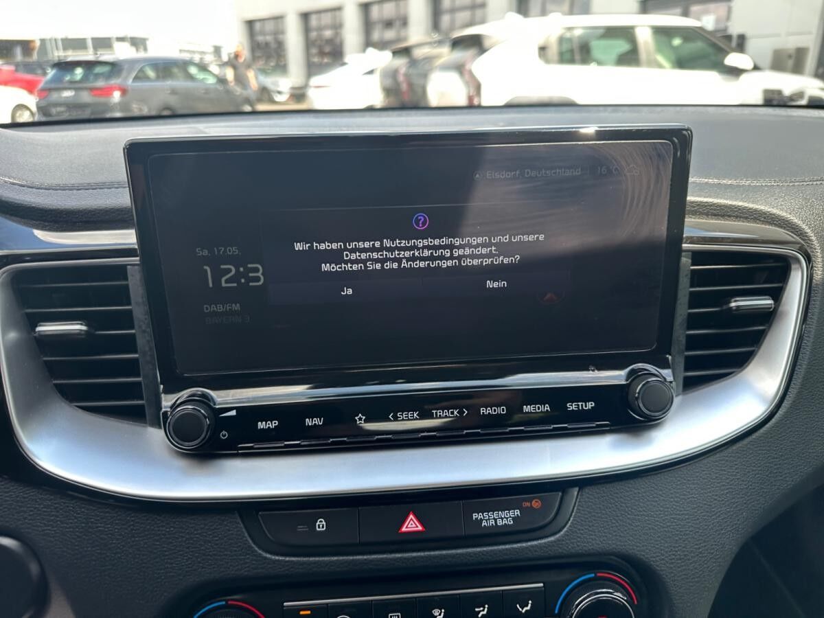 Kia Ceed Vision Komfort Allwetter Überführungskosten inkl.