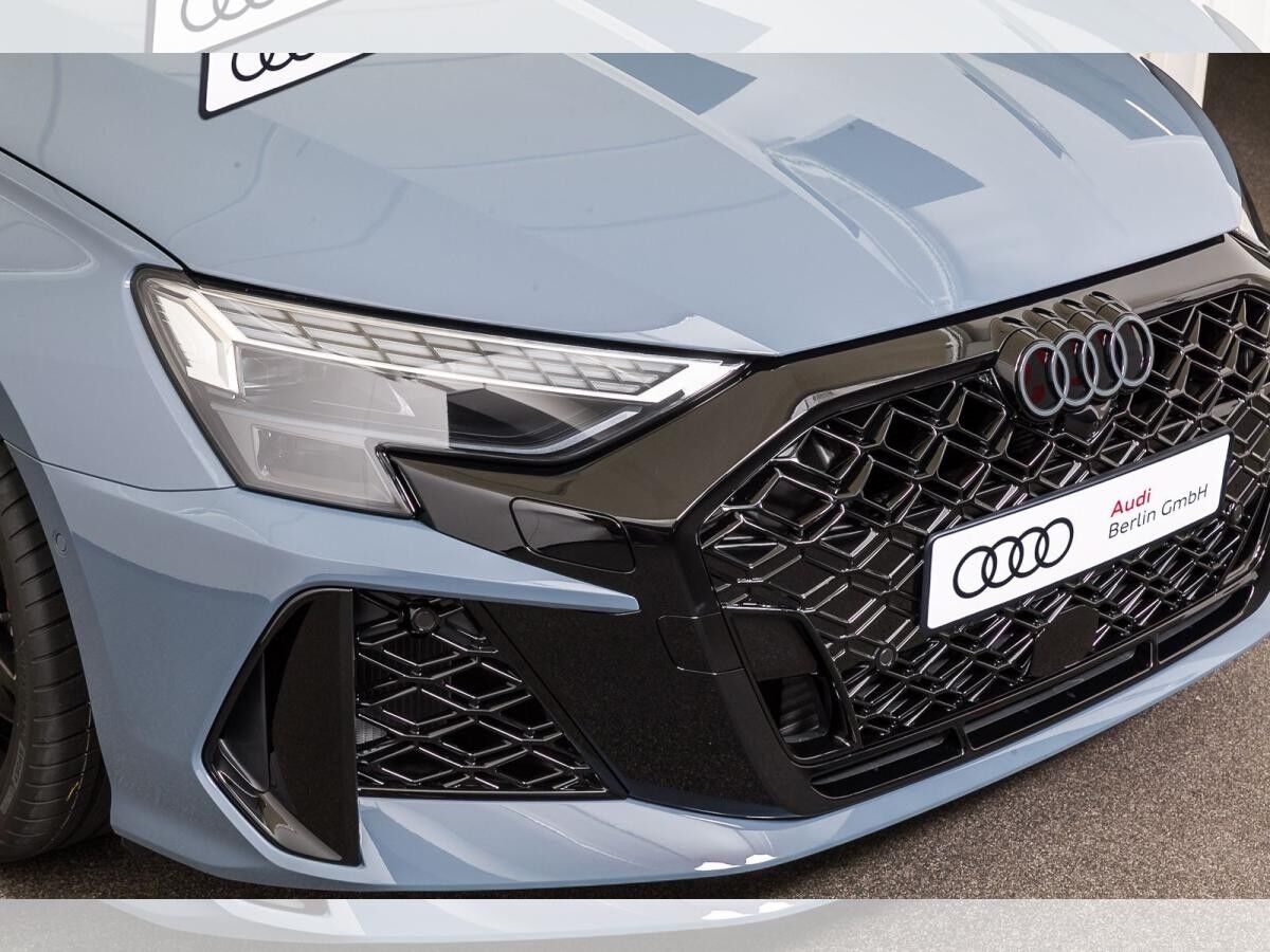 Audi RS3 RS 3 Limousine TFSI S tr. MATRIX RFK NAVI SONOS