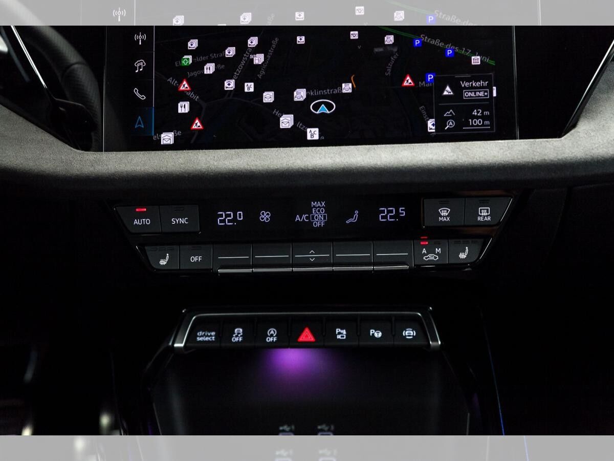 Audi RS3 RS 3 Limousine TFSI S tr. MATRIX RFK NAVI SONOS