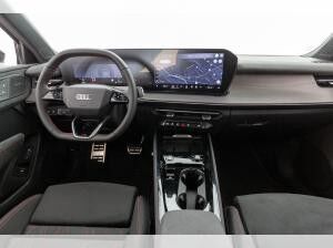 Audi Q3 TFSI quattro S tronic Audi Q3 TFSI quattro S tronic