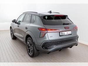Audi Q3 TFSI quattro S tronic Audi Q3 TFSI quattro S tronic
