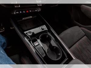 Audi Q3 TFSI quattro S tronic Audi Q3 TFSI quattro S tronic