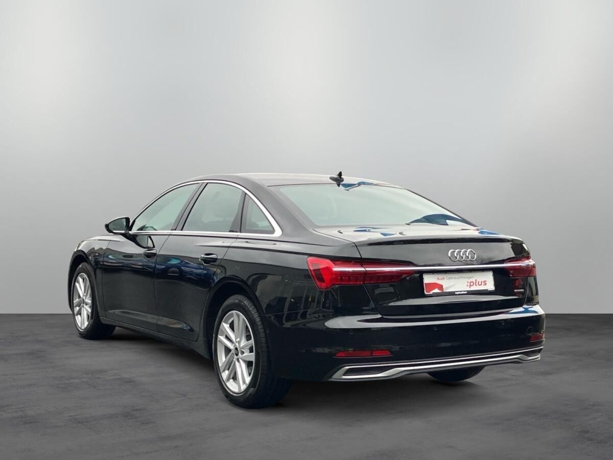 Audi A6 Limousine advanced 40 TDI quattro / Matrix