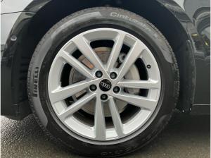 Audi A6 Limousine advanced 40 TDI quattro / Matrix