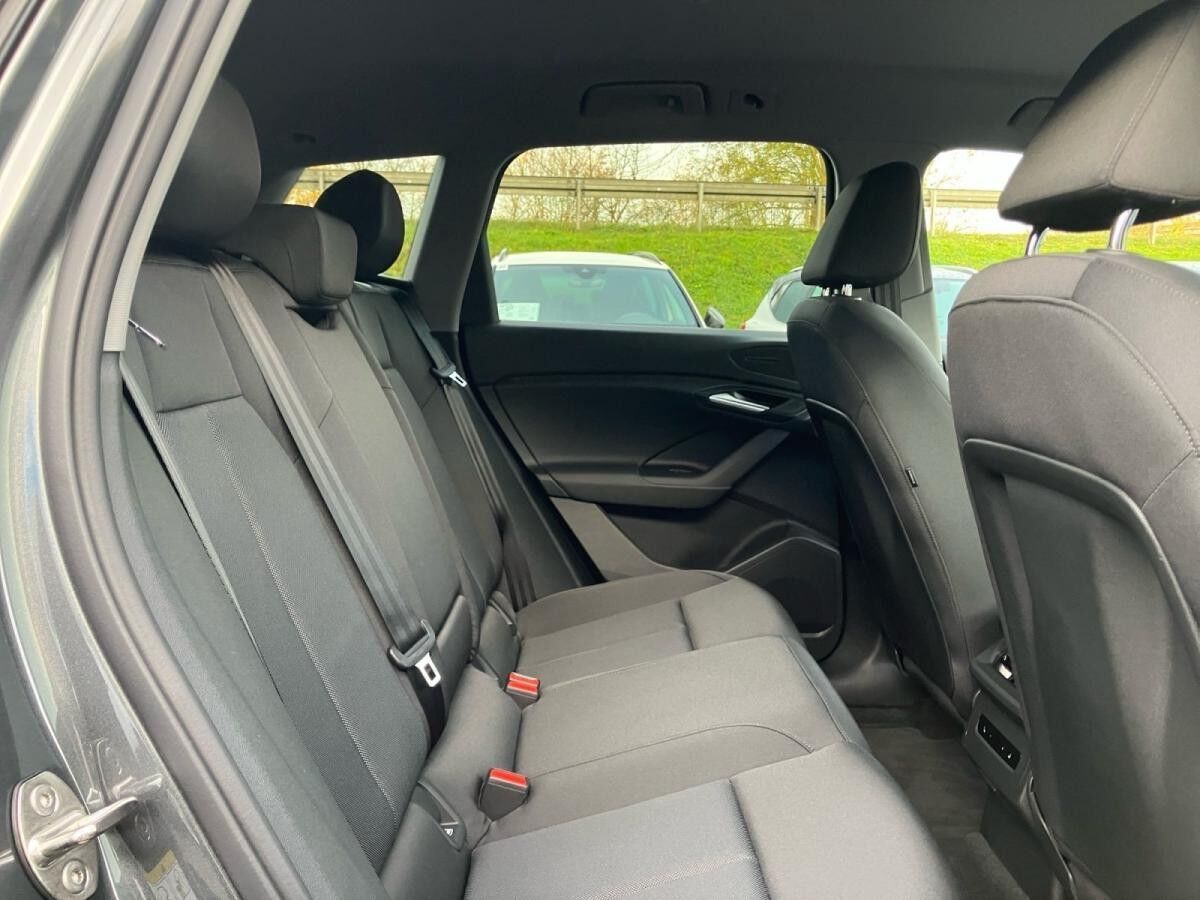 Audi Q6 e-tron S-Line / Tech - 0,25% Versteuerung -