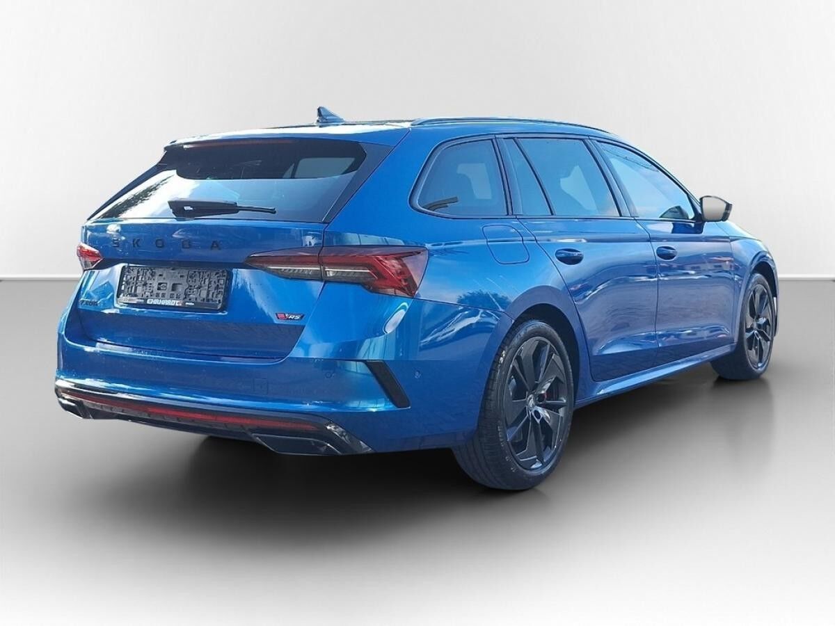Skoda Octavia Combi 2.0 TSI DSG - RS *AHK*PANO*HUD*CANTON*MATRIX