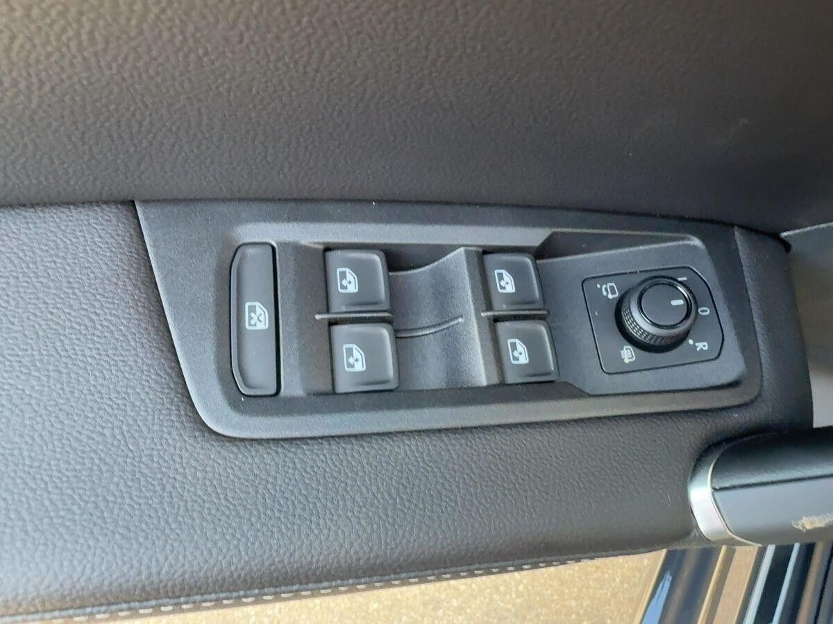 Volkswagen Touran GOAL 1,5 l TSI OPF 7-SITZER