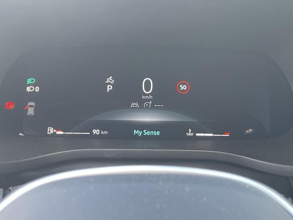 Renault Arkana TECHNO MILD HYBRID 140 EDC ❗ GANZJAHRESREIFEN ❗ SOFORT VERFÜGBAR ❗