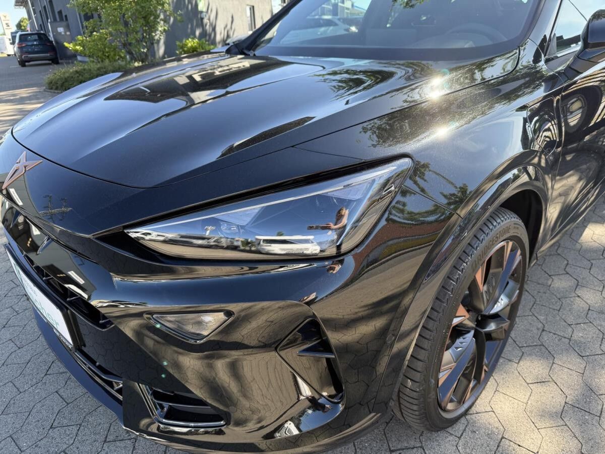 Cupra Formentor 1.5 e-HYBRID 200kW VZ DSG AHK Matrix