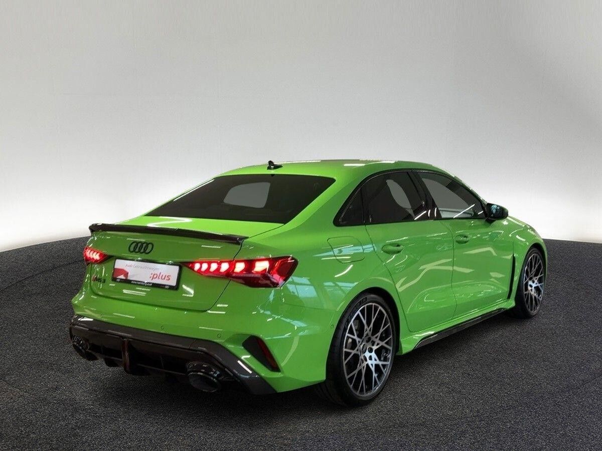 Audi RS3 RS 3 Limousine TFSI qu. SCHALENSITZE/280/CARBON