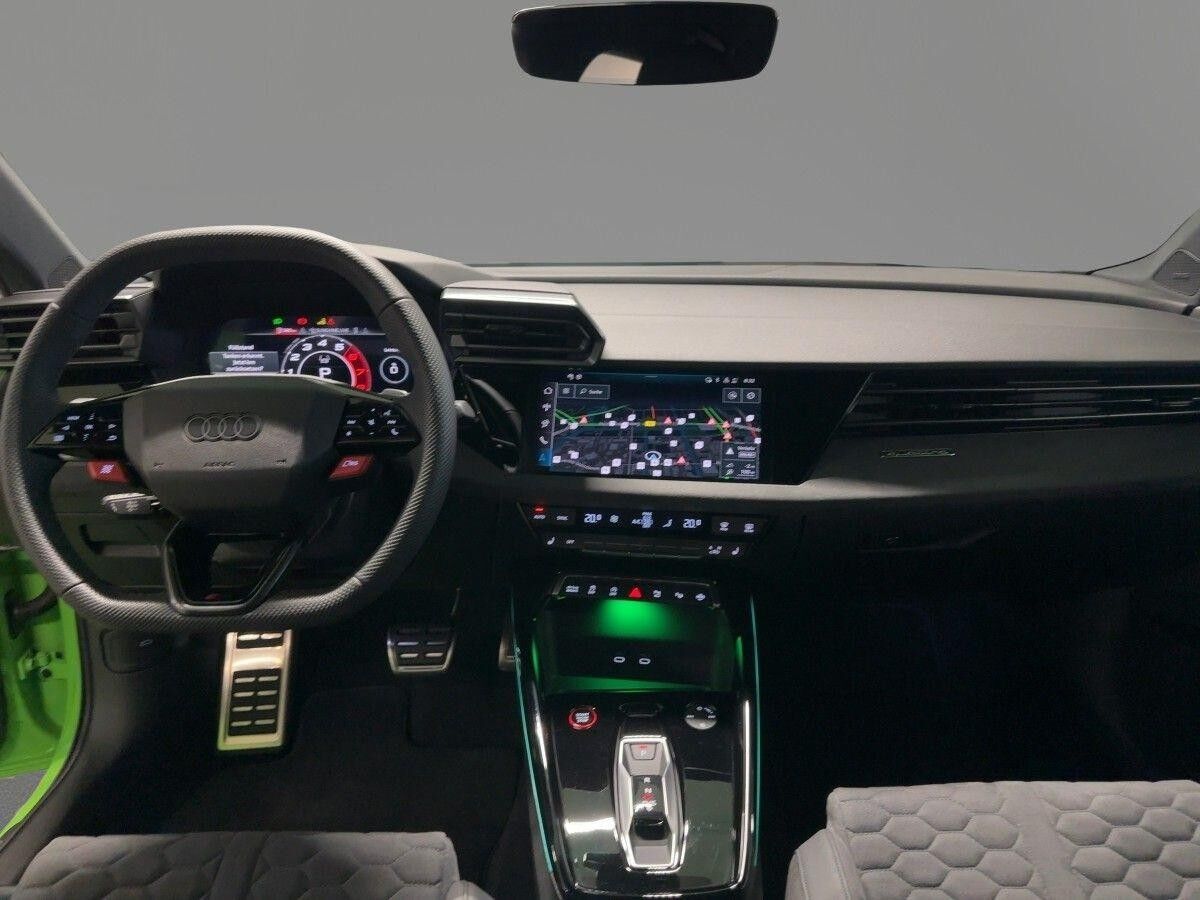 Audi RS3 RS 3 Limousine TFSI qu. SCHALENSITZE/280/CARBON