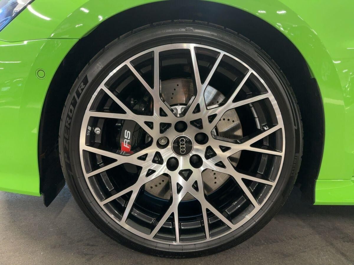 Audi RS3 RS 3 Limousine TFSI qu. SCHALENSITZE/280/CARBON