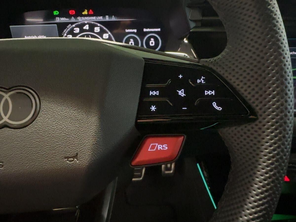 Audi RS3 RS 3 Limousine TFSI qu. SCHALENSITZE/280/CARBON